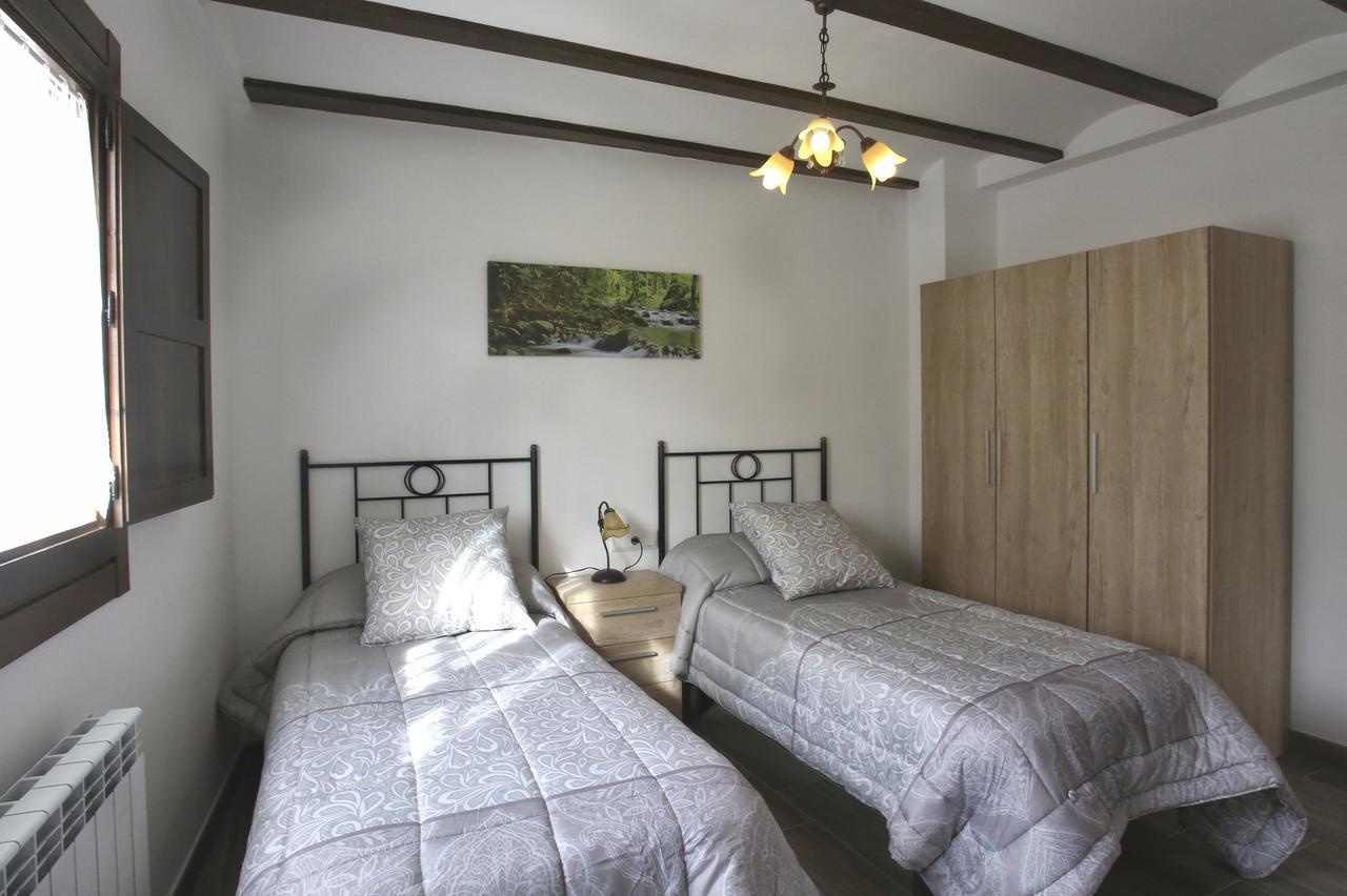 Casa Sierra De Guara Guest House Adahuesca Ngoại thất bức ảnh
